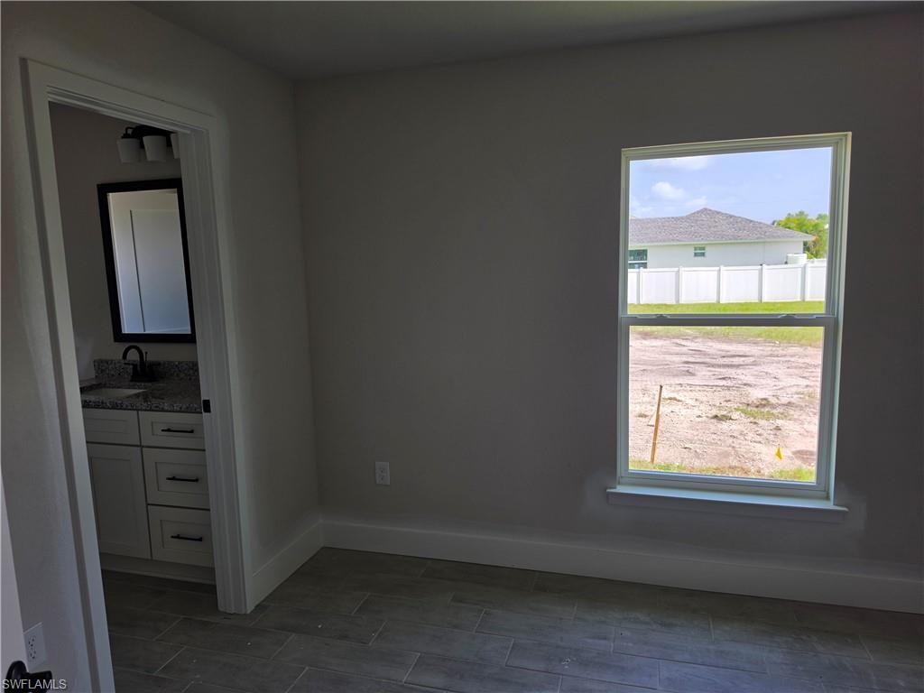 1815 Nw 31st Pl Property Photo 9
