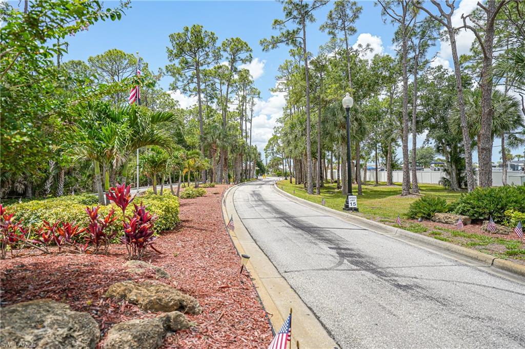 600 Woodwyn Ct Property Photo 28