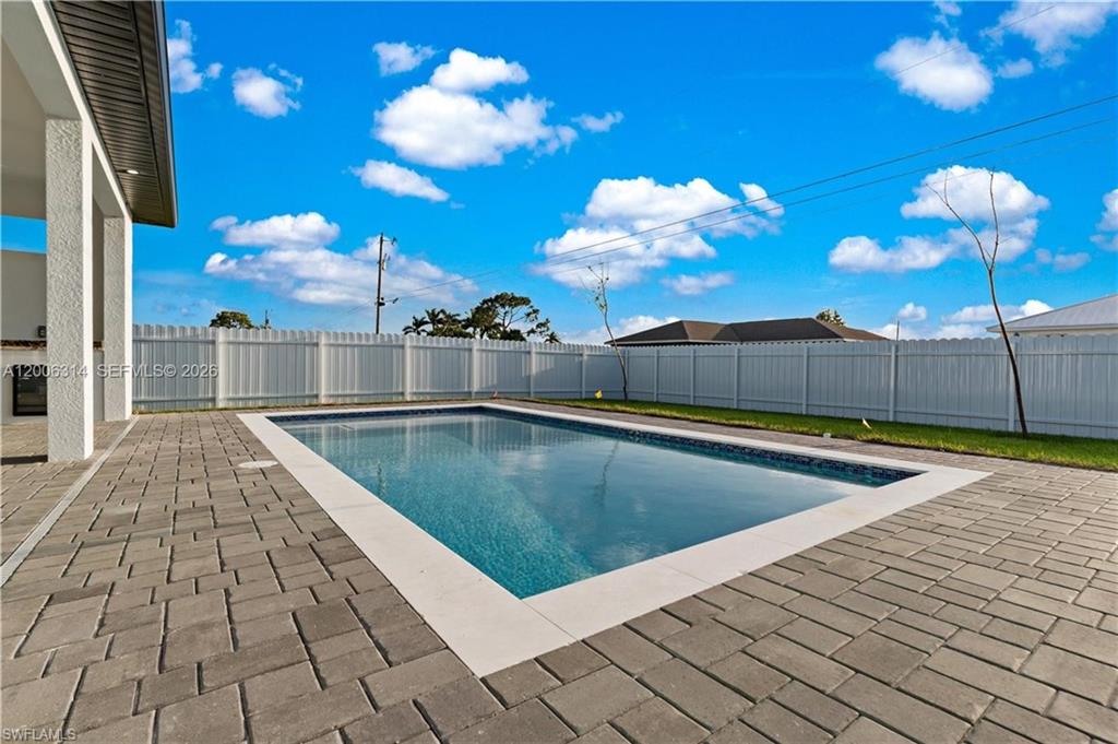 628 Chiquita Blvd N Property Photo 32