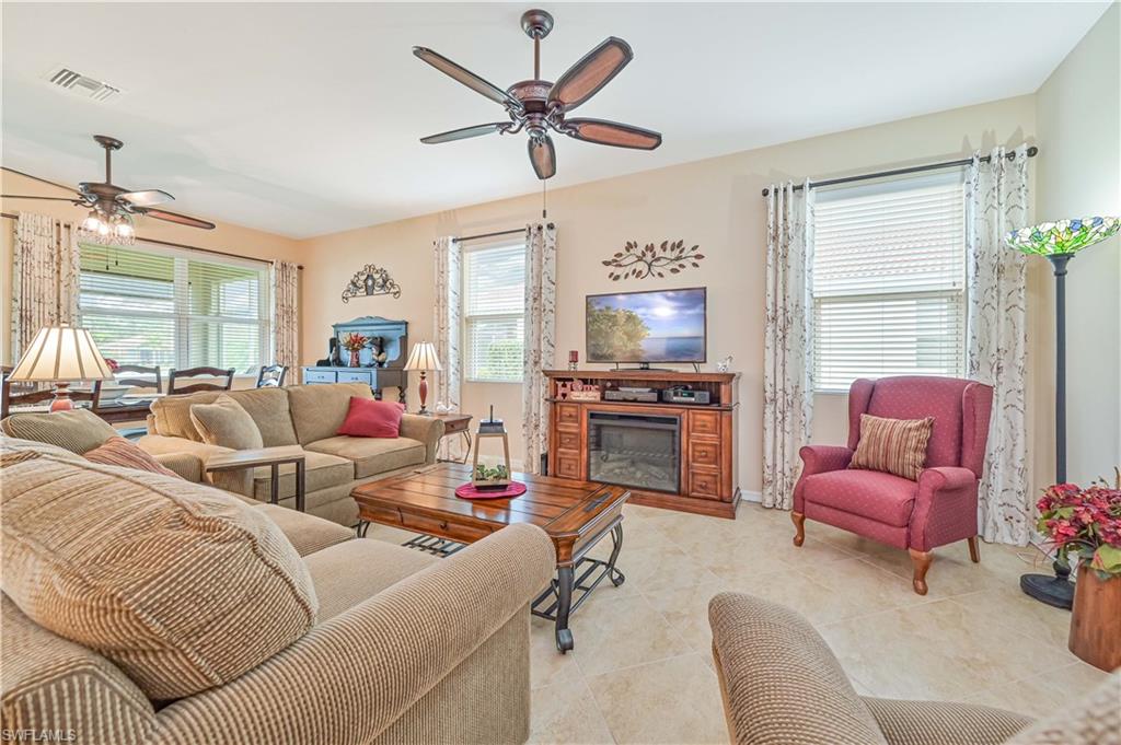 3233 Birch Tree Ln Property Photo 11