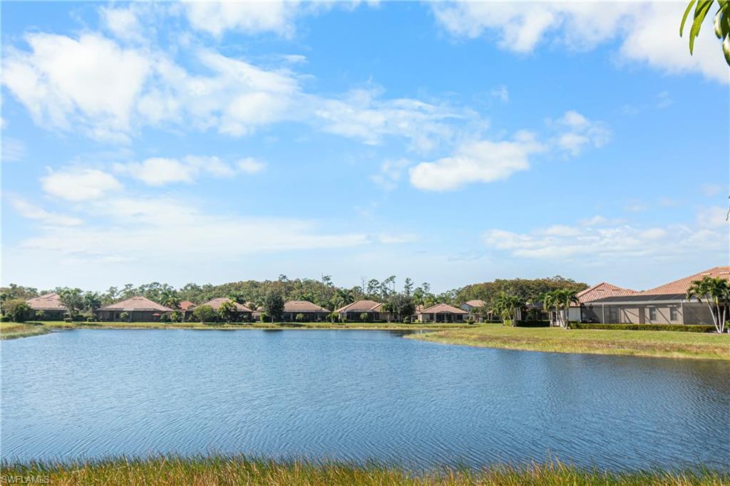 10996 Cherry Laurel Dr Property Photo 3