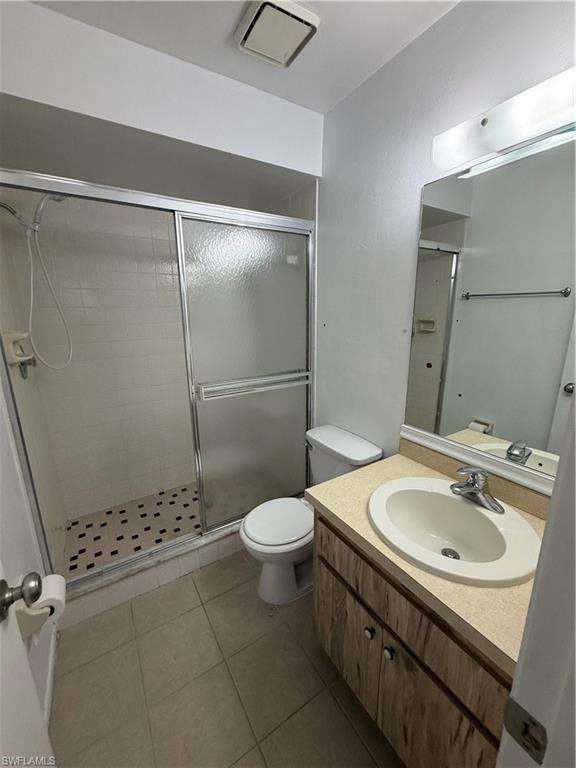 1100 Pondella Rd 810 Property Photo 12