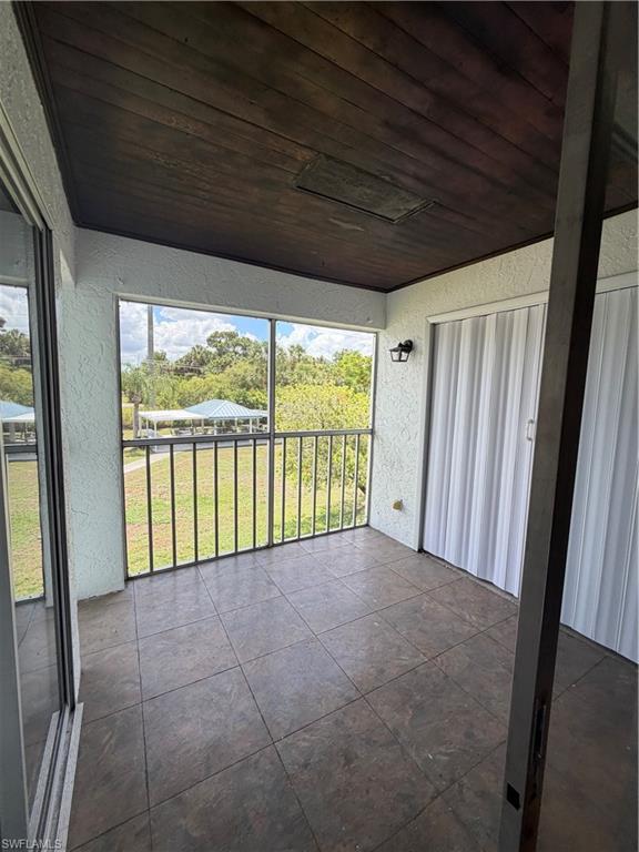 1100 Pondella Rd 810 Property Photo 13