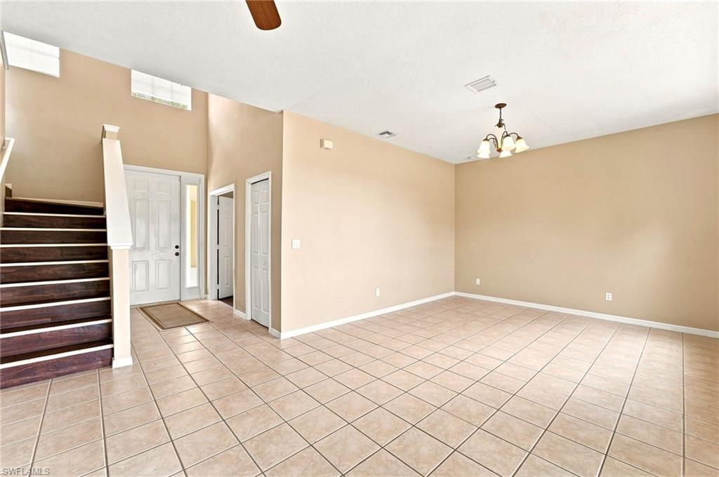 117 Shadow Lakes Dr Property Photo 10