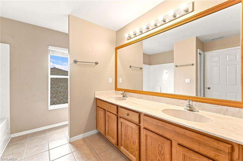 117 Shadow Lakes Dr Property Photo 32