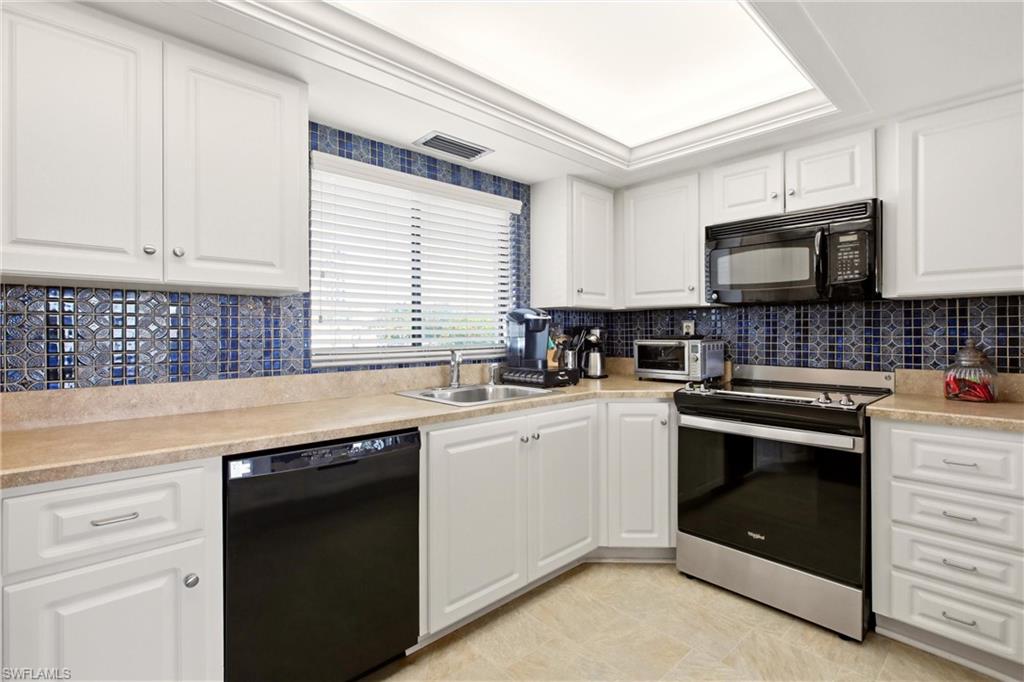 4586 Trawler Ct 303 Property Photo 11