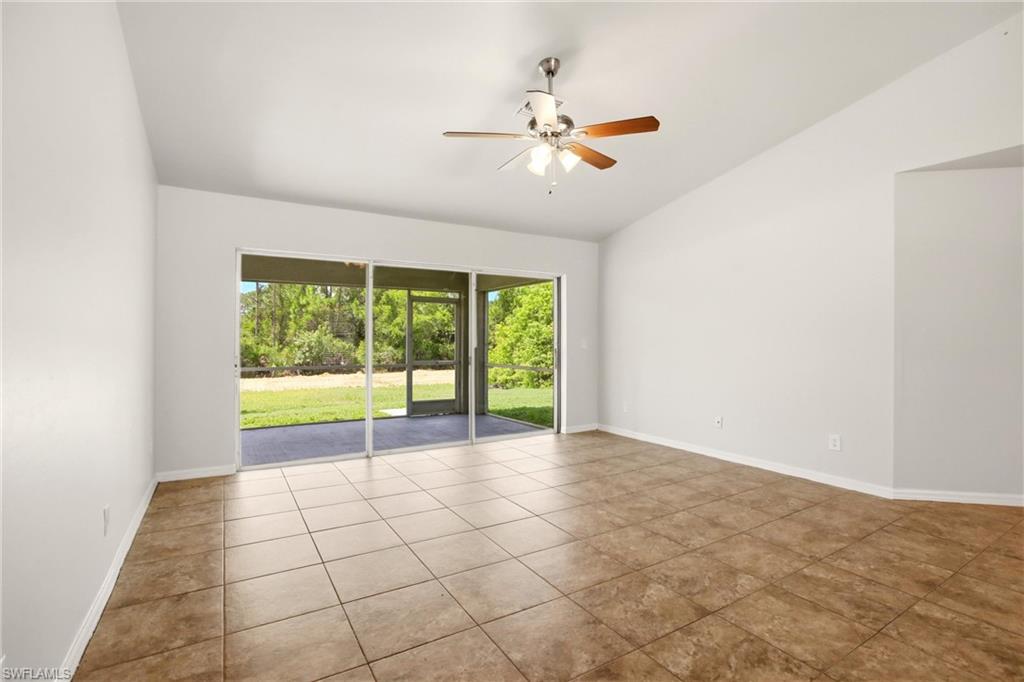 1036 Belmont St E Property Photo 6