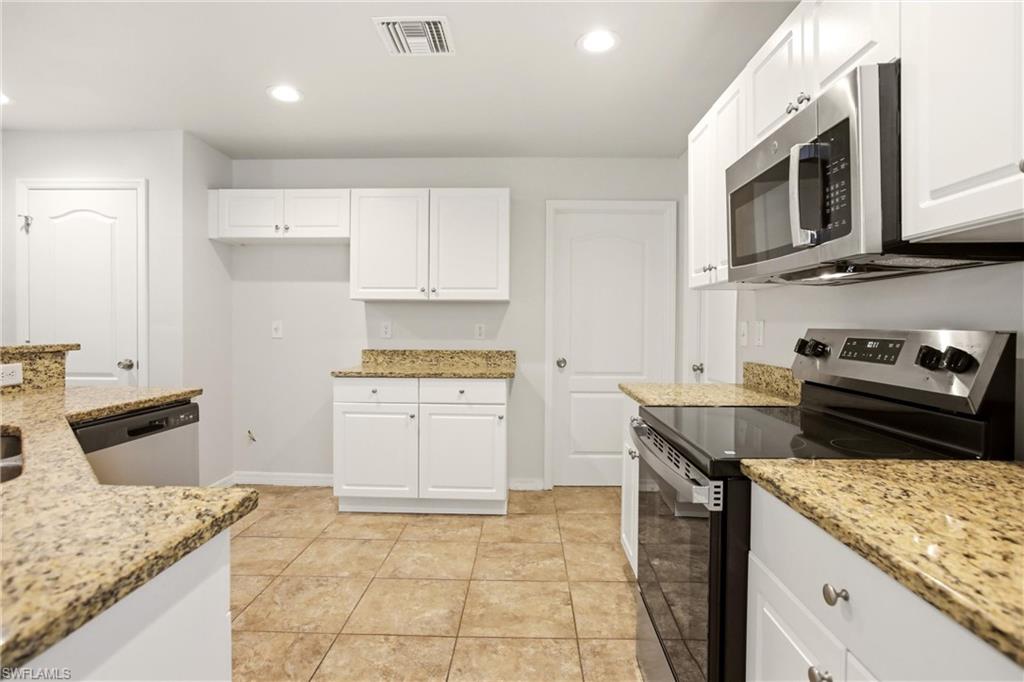 1036 Belmont St E Property Photo 10