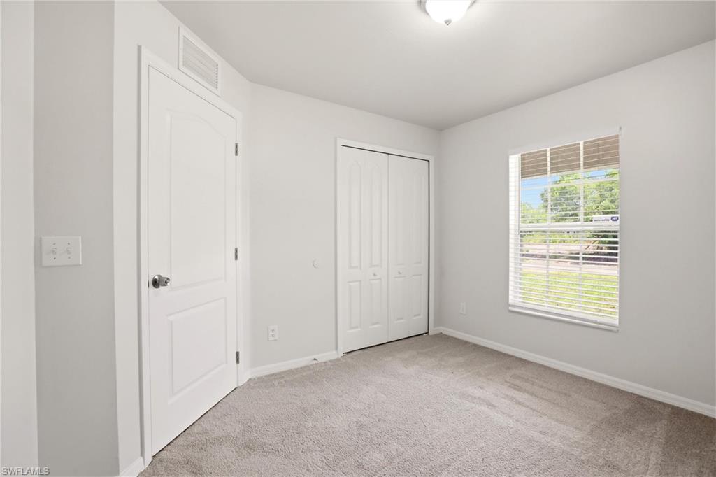 1036 Belmont St E Property Photo 22