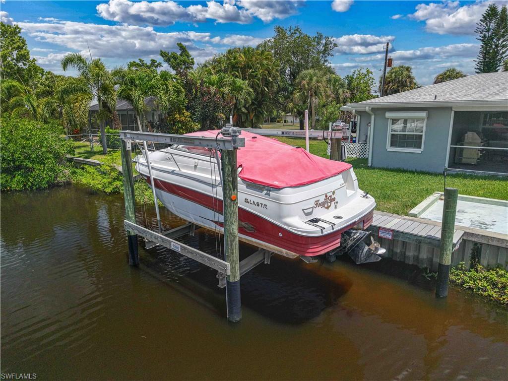 13511 Island Rd Property Photo 11