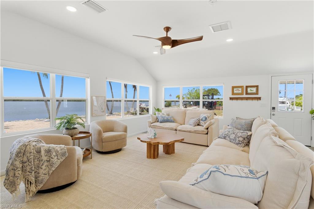 2669 Coco Plum Dr Property Photo 9