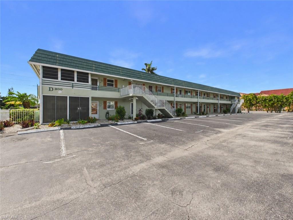 300 Valley Stream Dr 3d Property Photo 21
