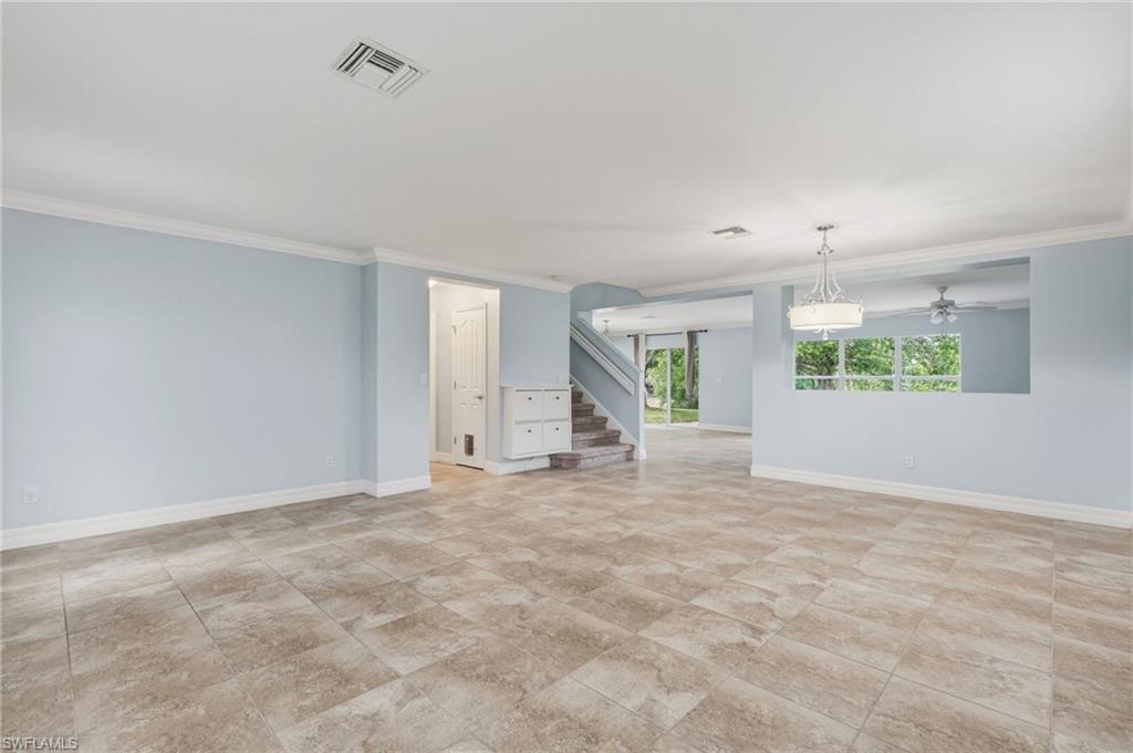 25134 Palisade Rd Property Photo 9