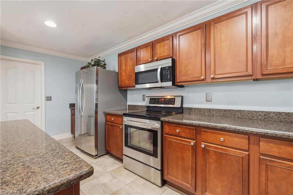 25134 Palisade Rd Property Photo 22