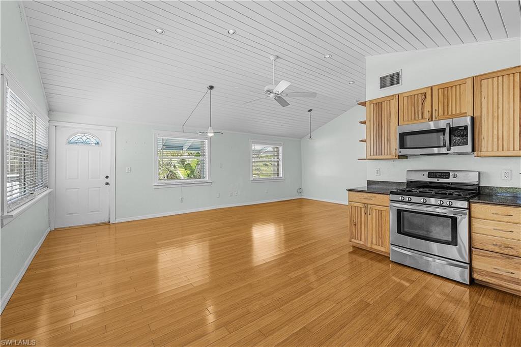 10545 Habitat Trl Property Photo 7