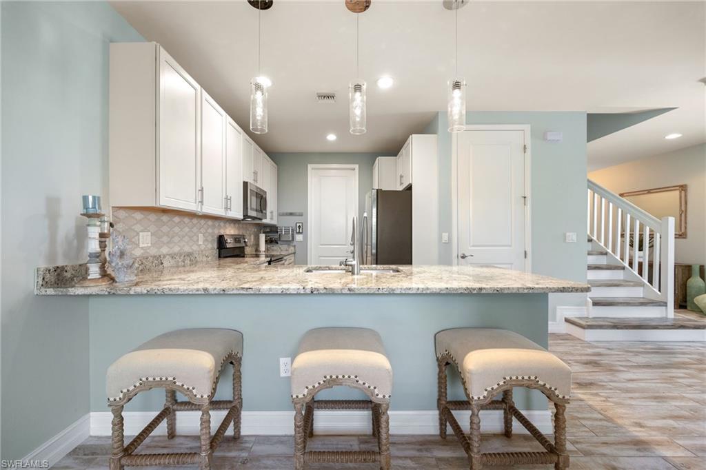 15840 Portofino Springs Blvd 101 Property Photo 8