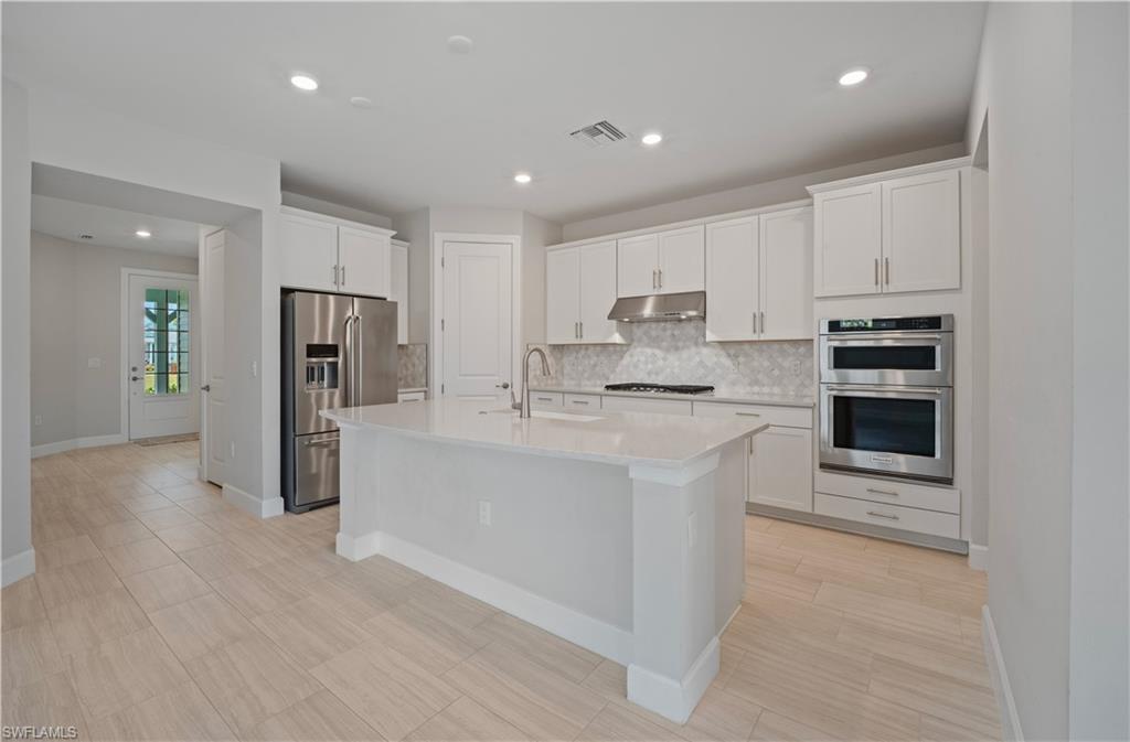 17057 Pine Lily Ln Property Photo 15