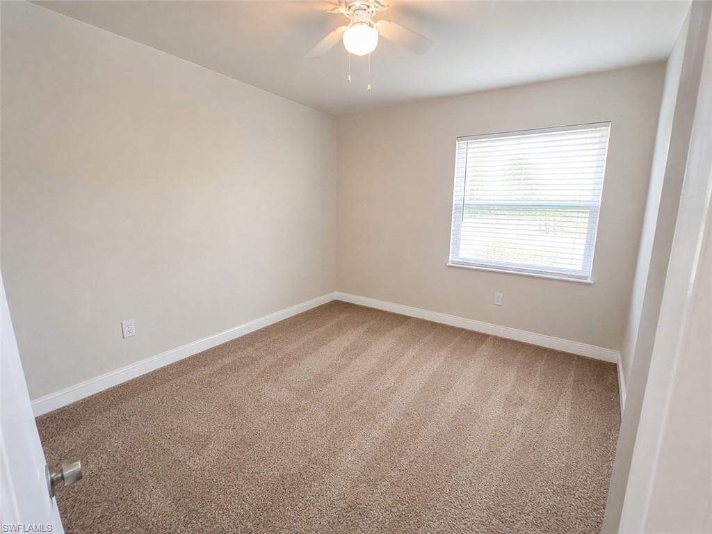 3605 40th St Sw Property Photo 11