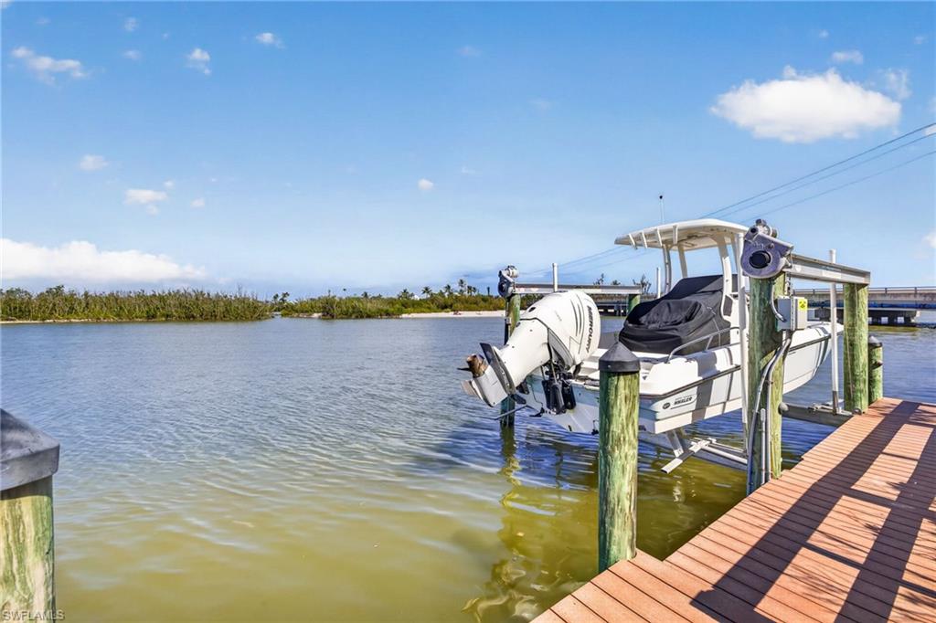 17201 Captiva Dr Property Photo 36