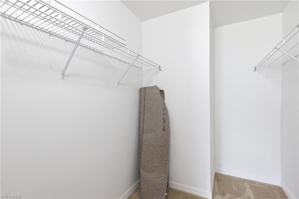 919 Winters St E Property Photo 14
