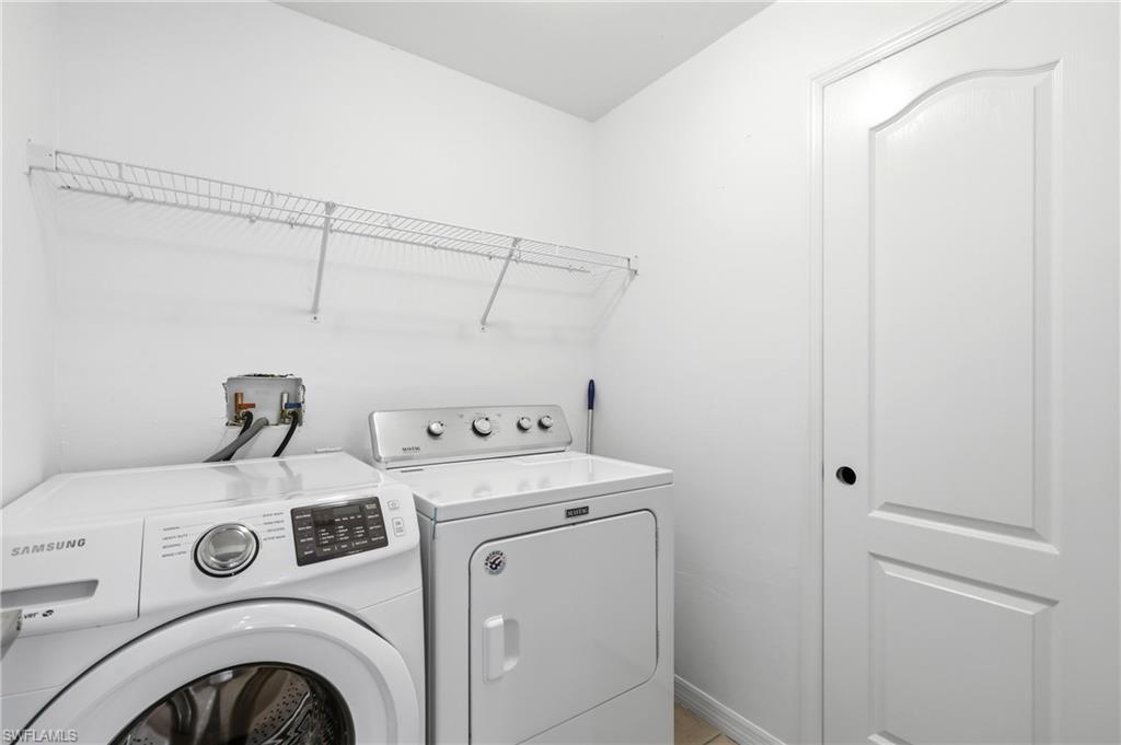 919 Winters St E Property Photo 17