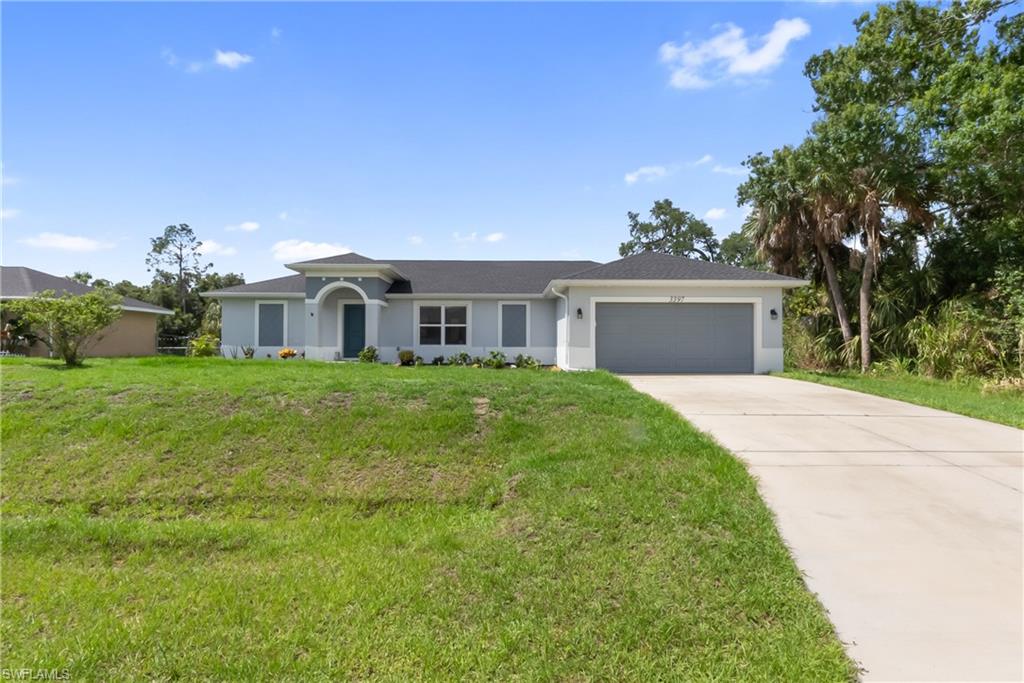 3397 Zoratoa Ave Property Photo 2