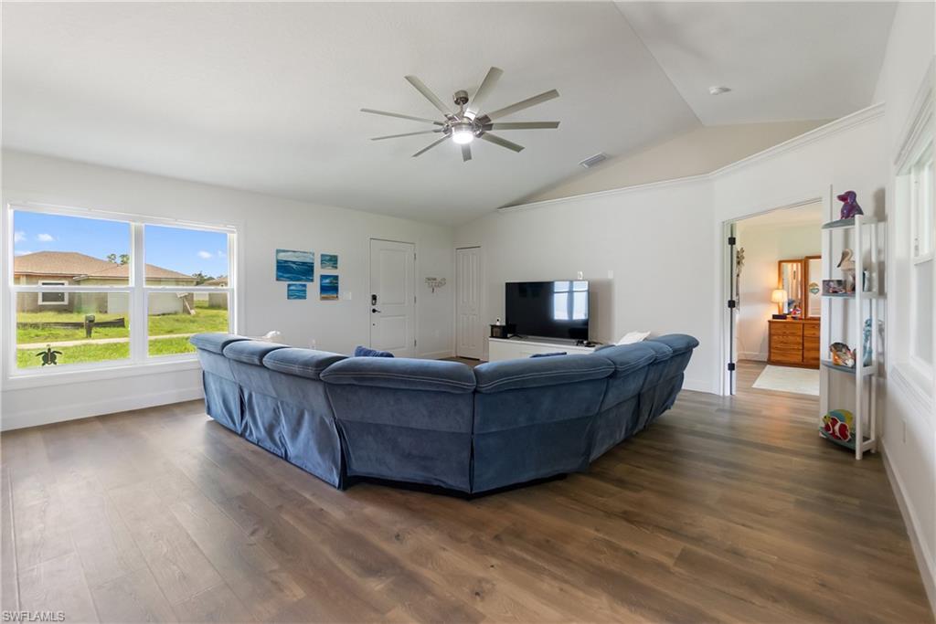 3397 Zoratoa Ave Property Photo 7
