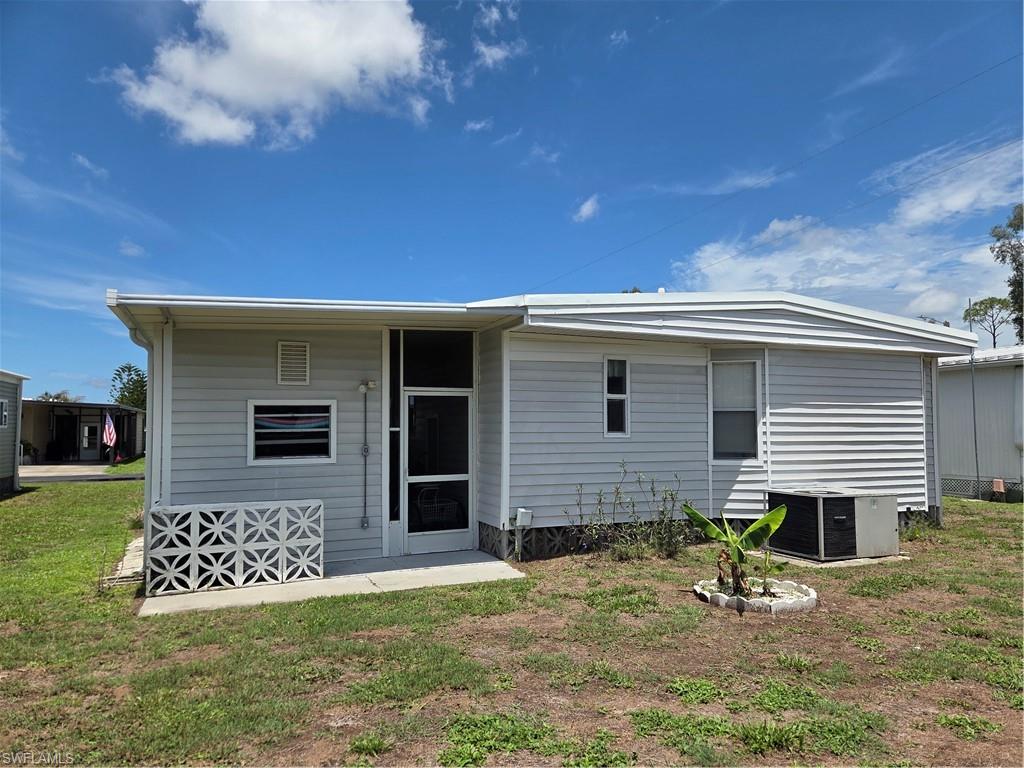 575 Winning Way Property Photo 32