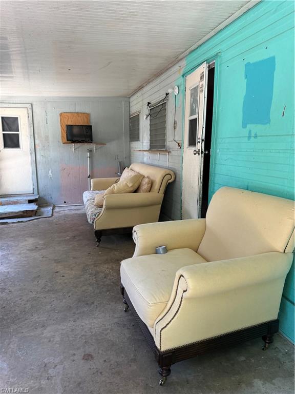 11225 Torchfire Trl Property Photo 3