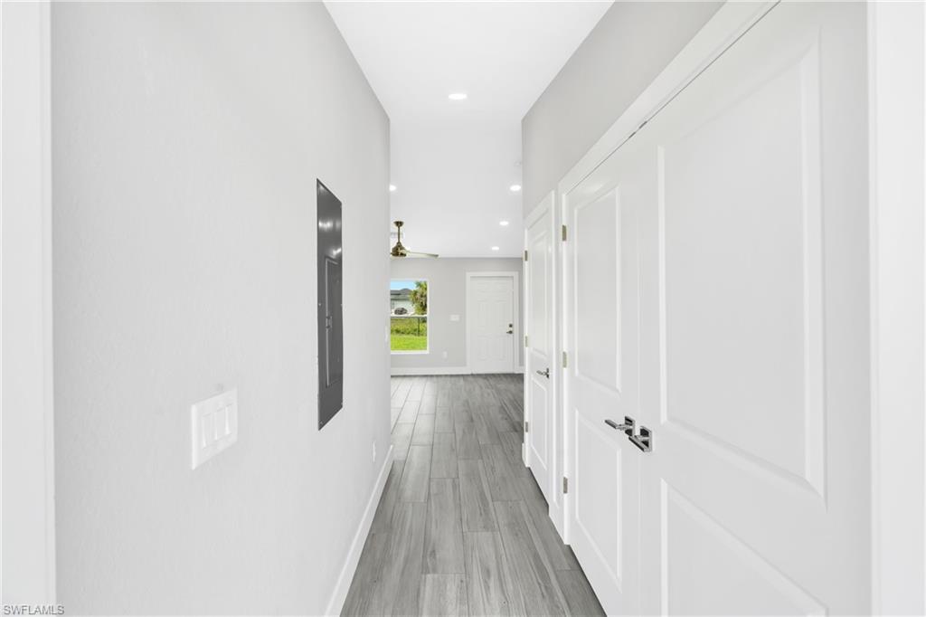 2075 Detroit Dr Property Photo 8