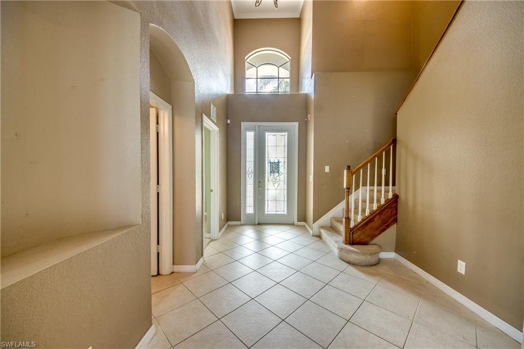17026 Tremont St Property Photo 4