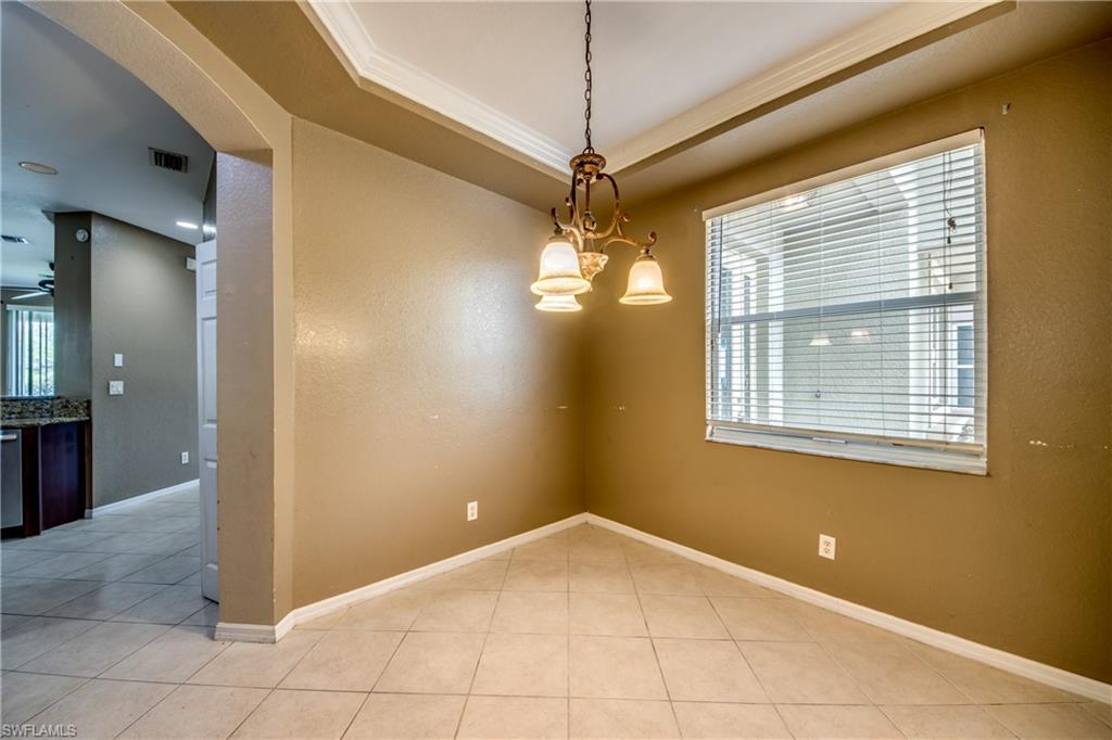 17026 Tremont St Property Photo 8