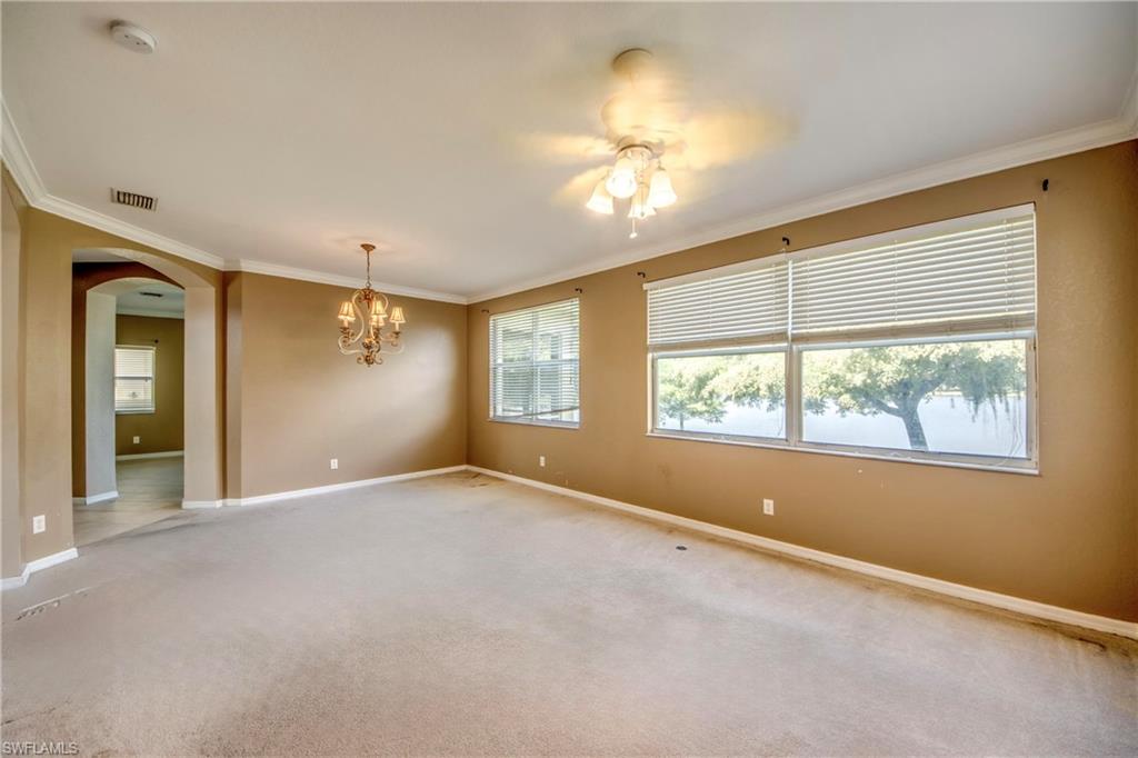 17026 Tremont St Property Photo 9