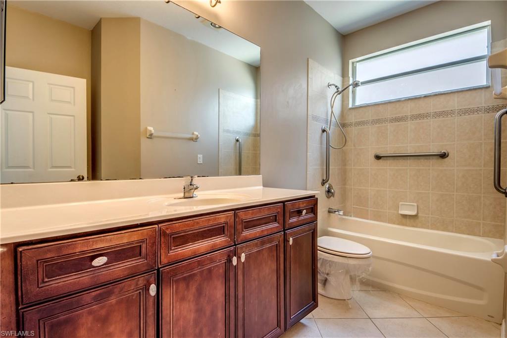 17026 Tremont St Property Photo 13