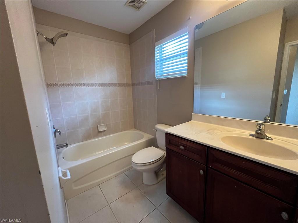 17026 Tremont St Property Photo 16
