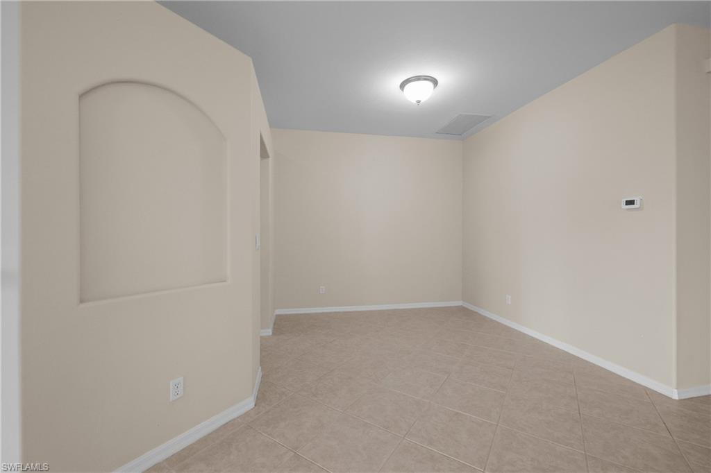 13988 Village Creek Dr Property Photo 16