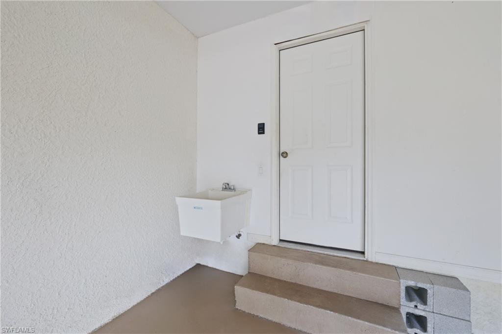 13988 Village Creek Dr Property Photo 36