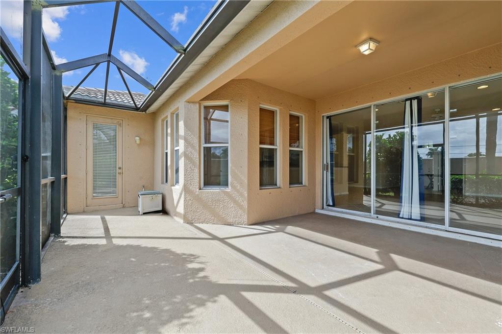 13988 Village Creek Dr Property Photo 37