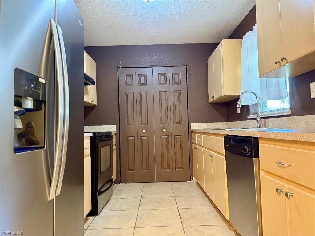540 Orchard Park Dr Property Photo 2