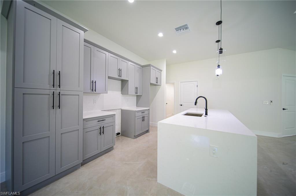 1621 Eighth Ave Property Photo 12