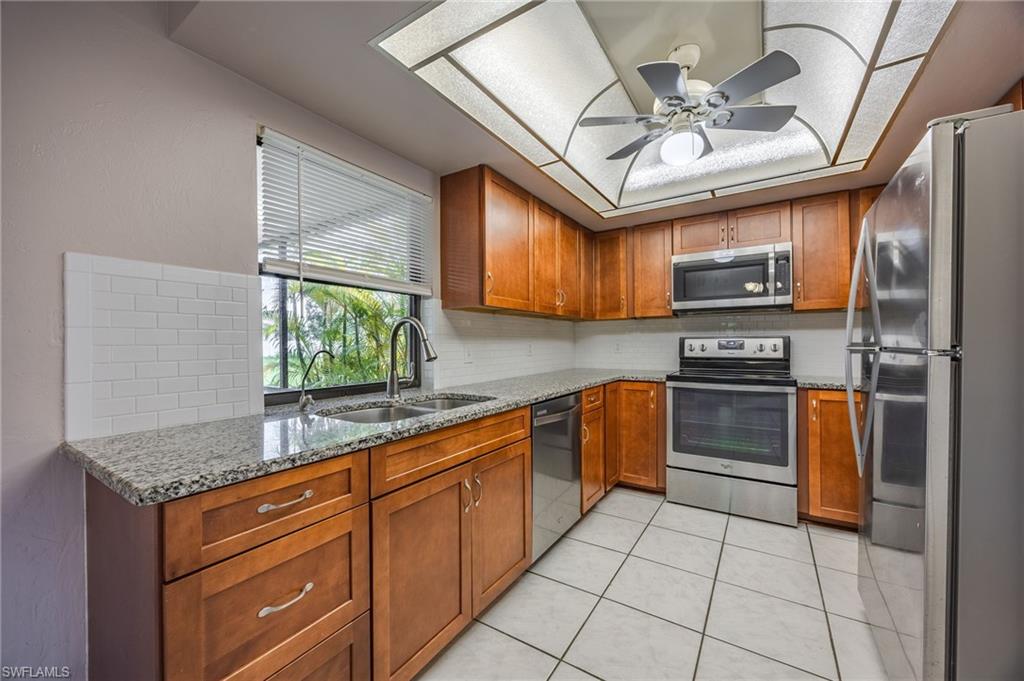 2613 Sw Embers Ter Property Photo 2