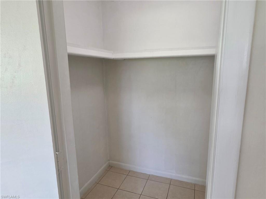 1107 S Loop Blvd Property Photo 14