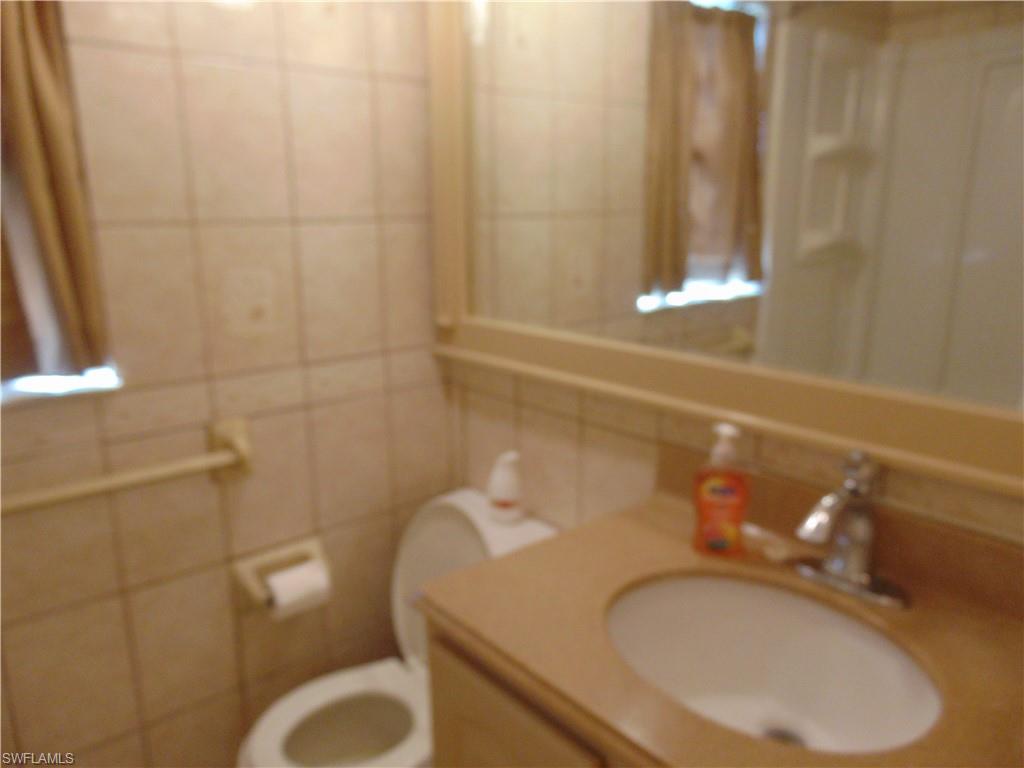 117 Stetson St Property Photo 10