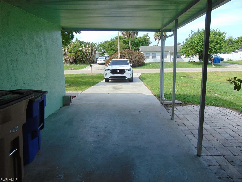 117 Stetson St Property Photo 14