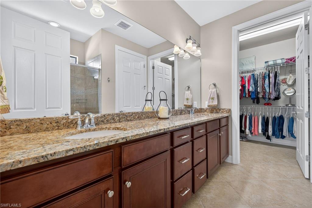 5979 Prosperity Ln Property Photo 17