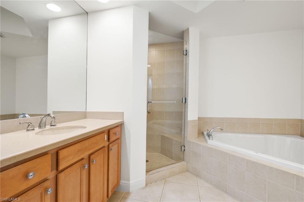 2090 W First St 810 Property Photo 18