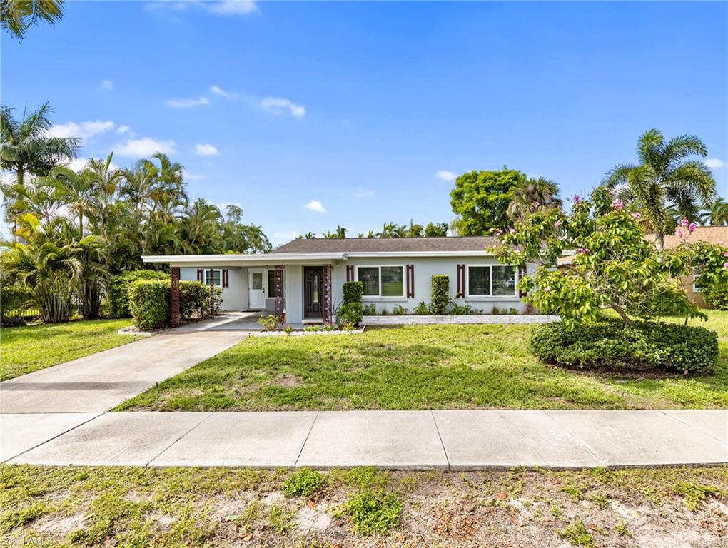 5521 Shaddelee LN W Property Photo 1