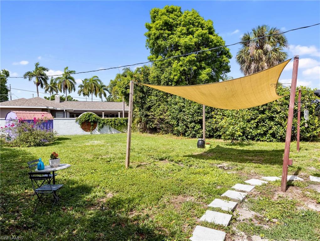 5521 Shaddelee Ln W Property Photo 17