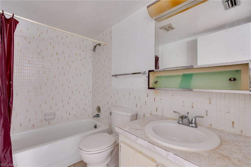 2828 Jackson St M5 Property Photo 13