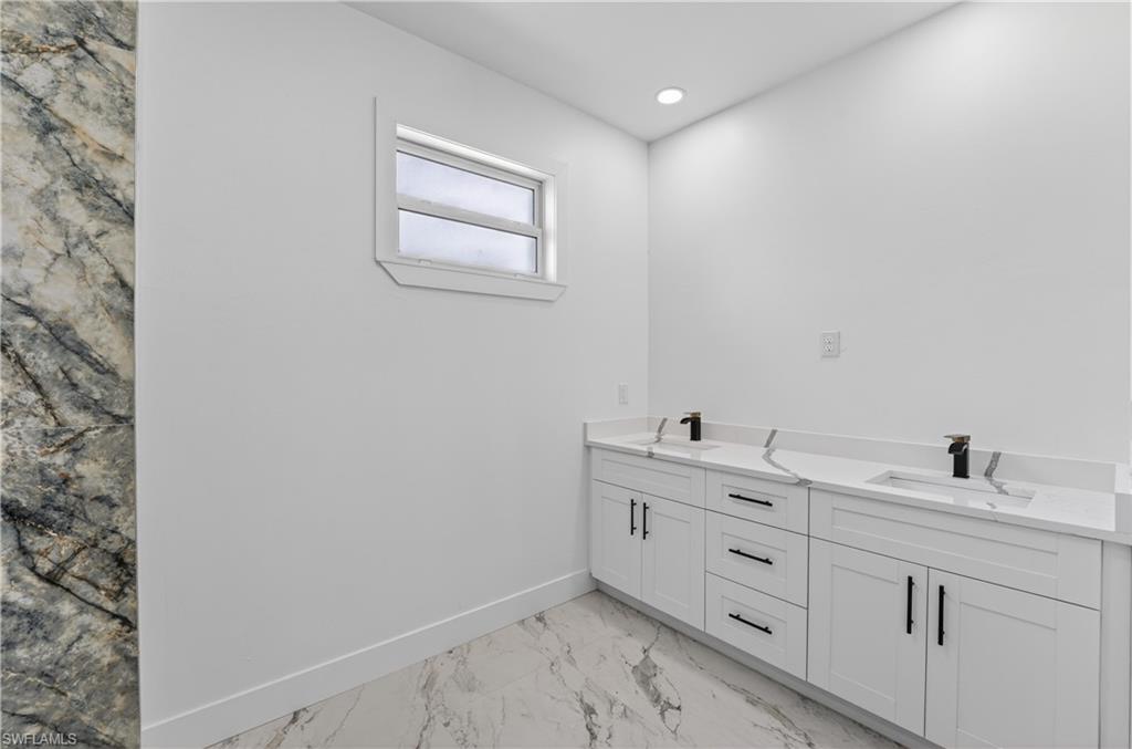 1116 Leroy Ave Property Photo 12